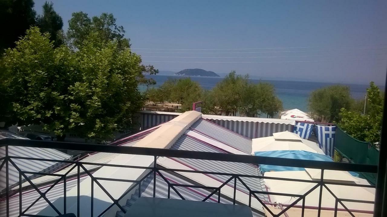 Funbeach Rooms Неос-Мармарас Екстер'єр фото