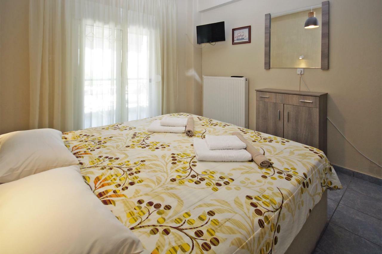 Funbeach Rooms Неос-Мармарас Екстер'єр фото